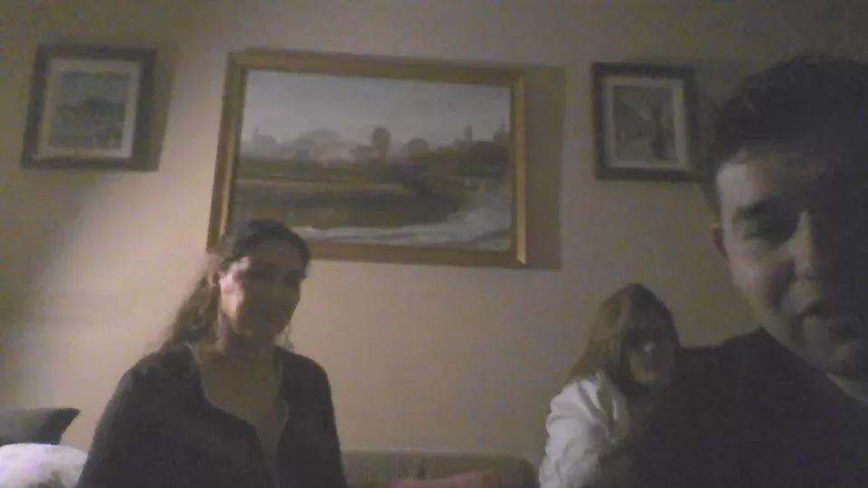 Extras3 webcams show profile image 