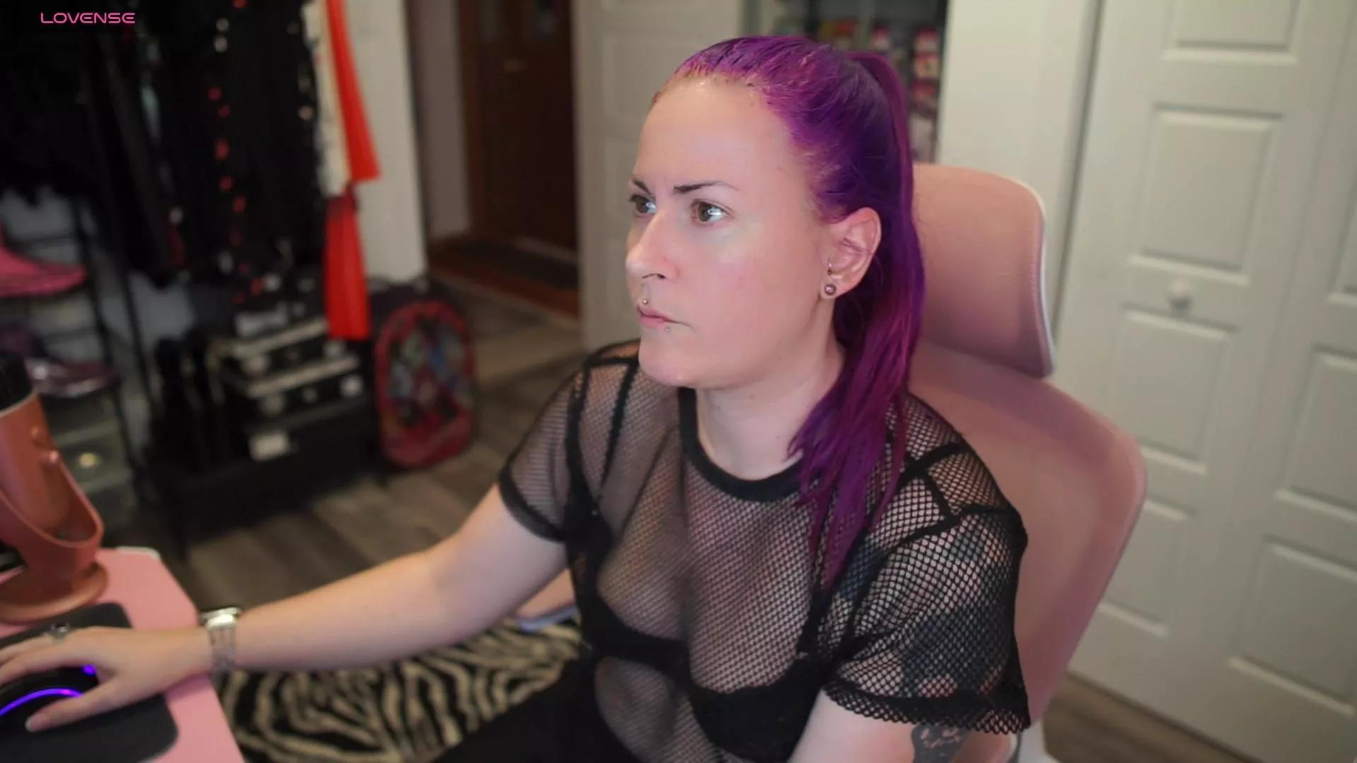 gennyrock from Cam4