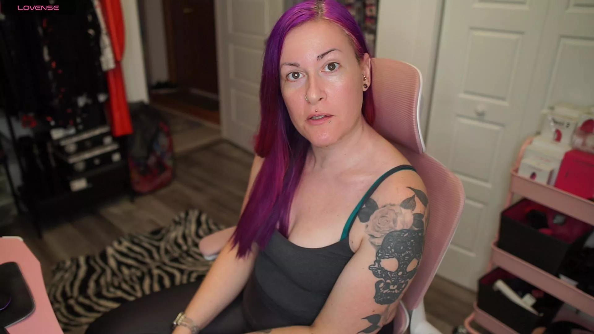 gennyrock from Cam4