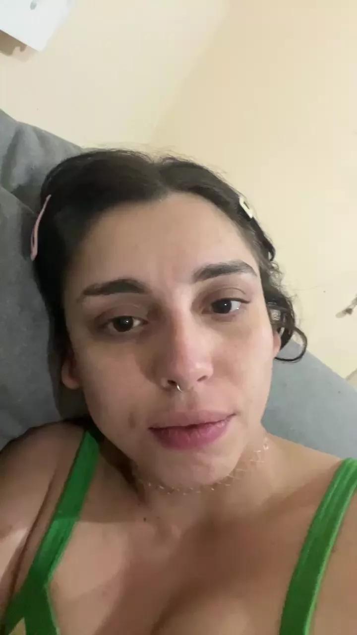 Gigi333Valen from Cam4