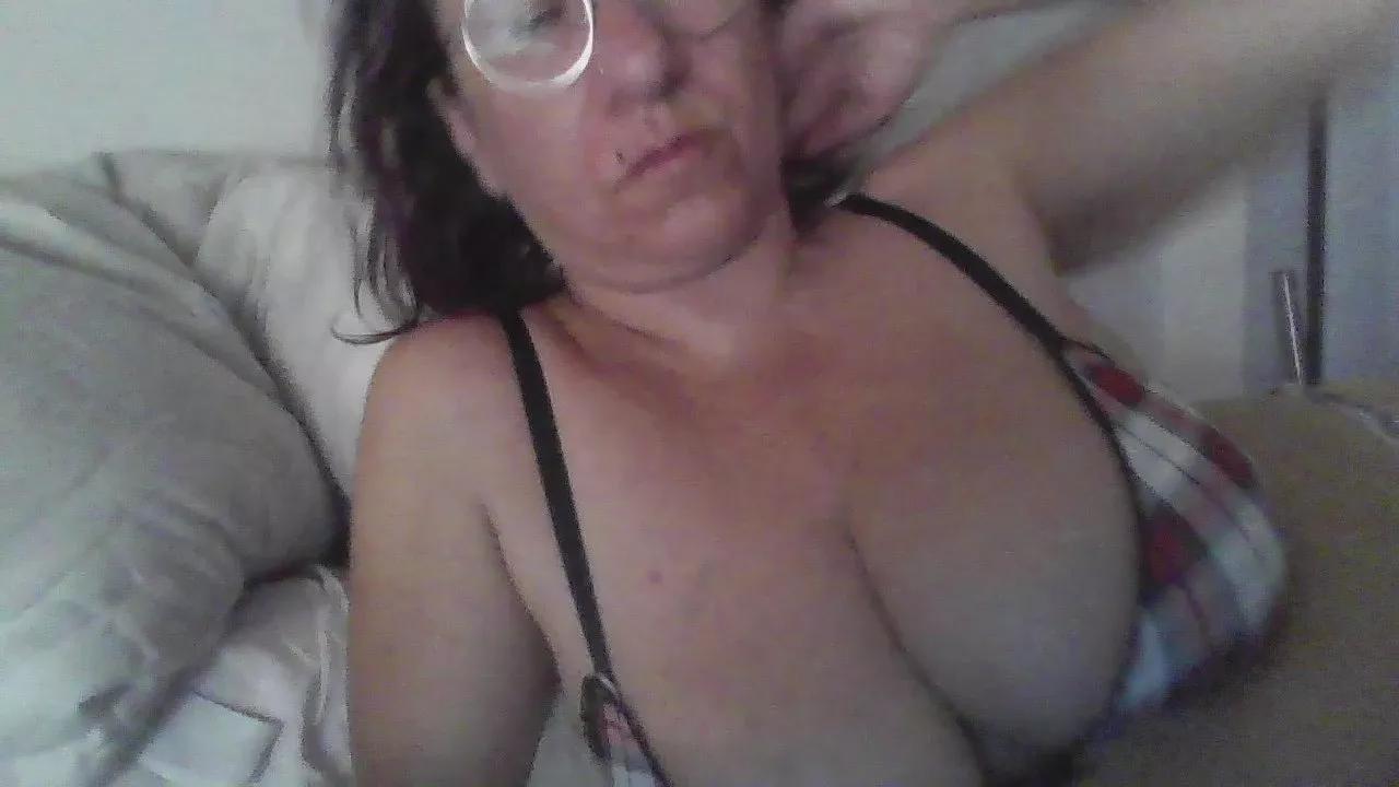 ginnygi from Cam4