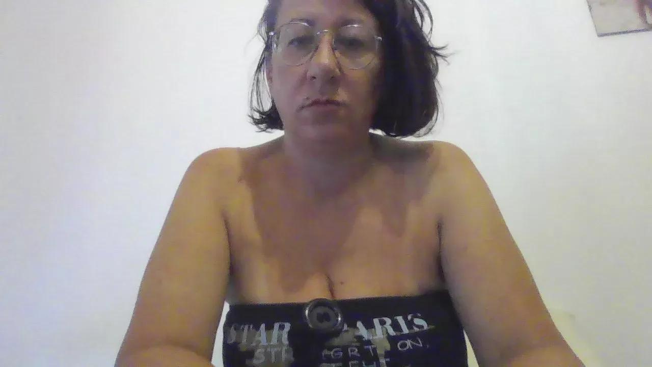 ginnygi from Cam4