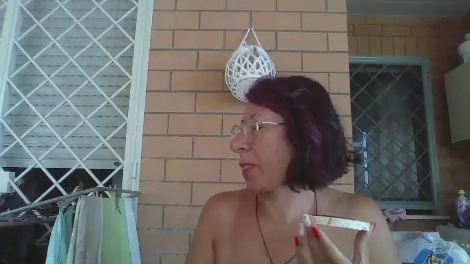 ginnygi from Cam4
