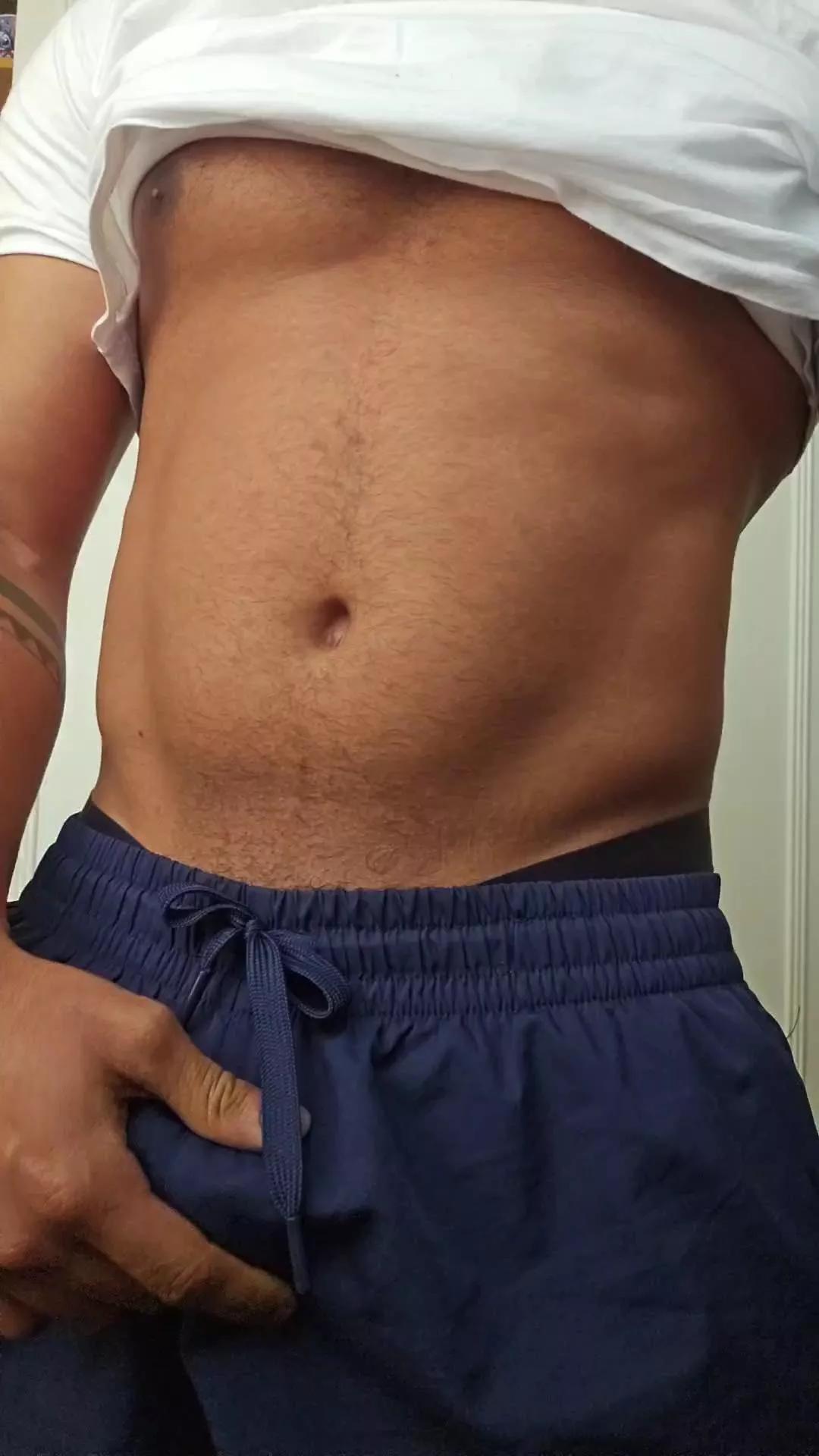 Goldenzin webcams show profile image 