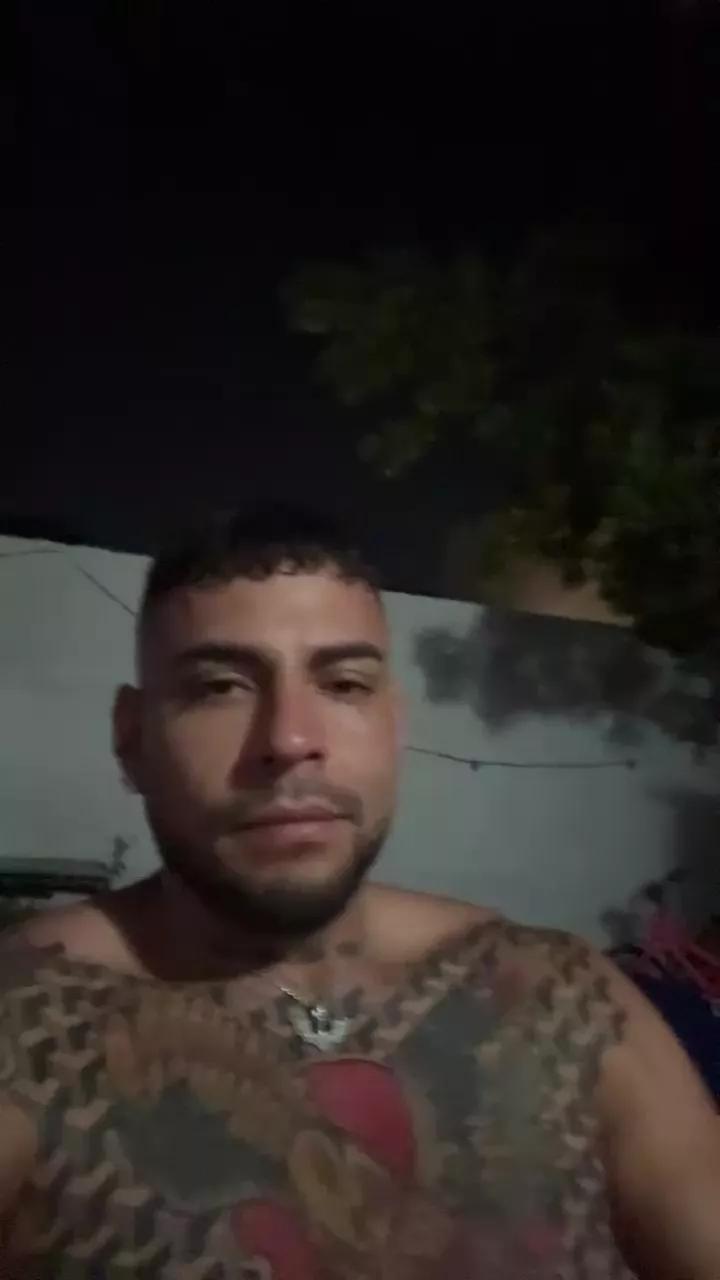 Gonzaycaro webcams show profile image 