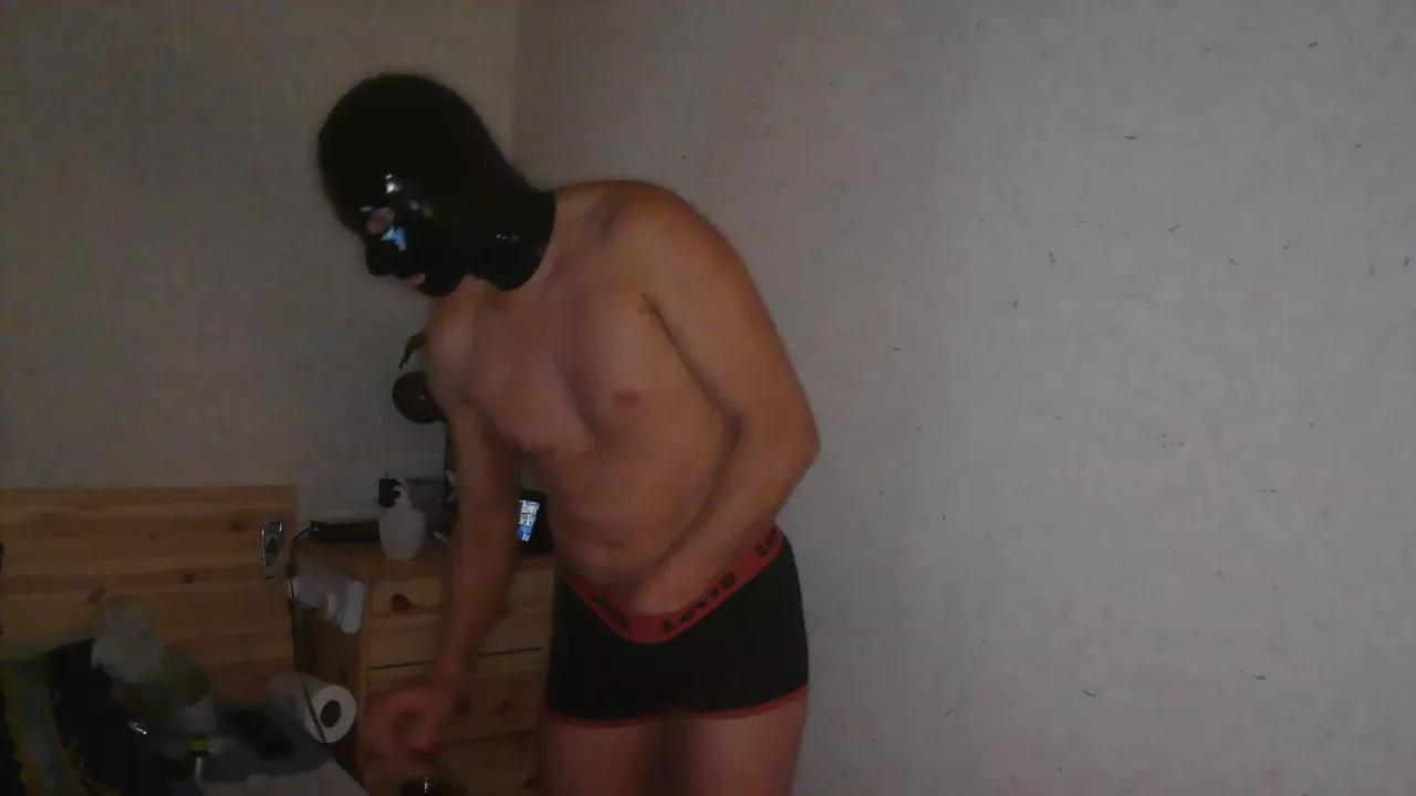 Gummikerl320 webcams show profile image 