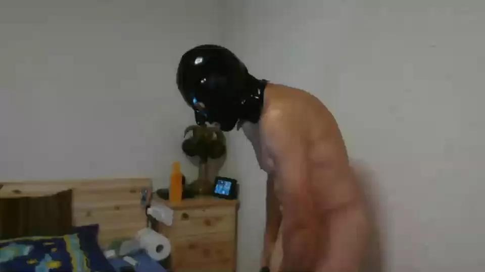 Gummikerl320 from Cam4