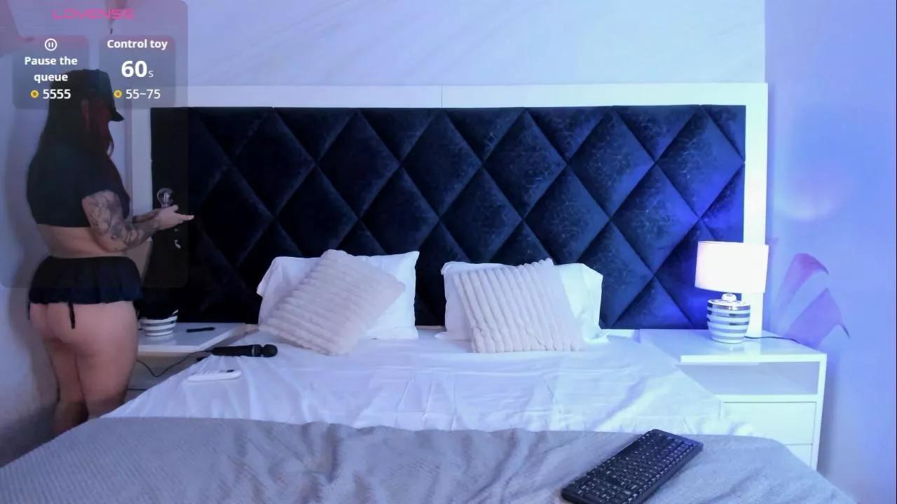 HannaaMiller webcams show profile image 