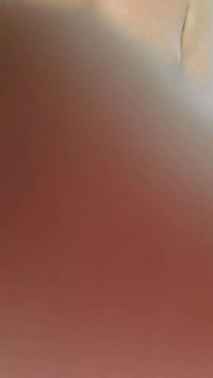 HappyToShowOff from Cam4