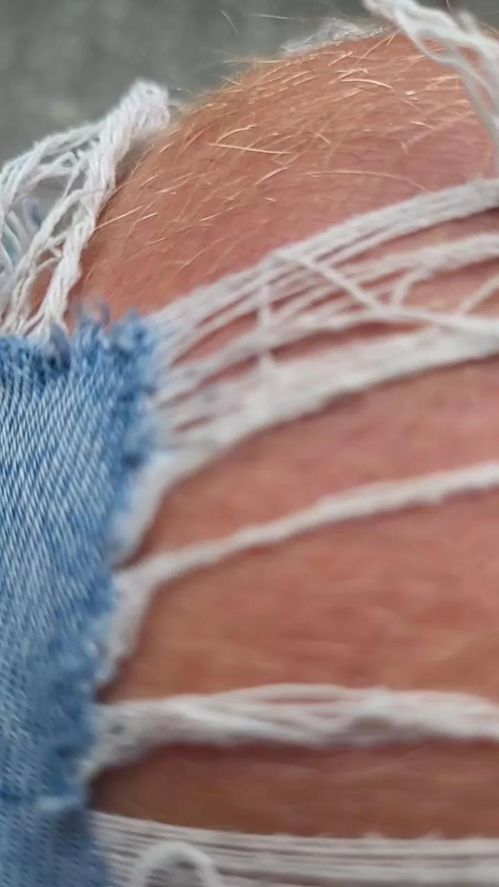 HappyToShowOff from Cam4