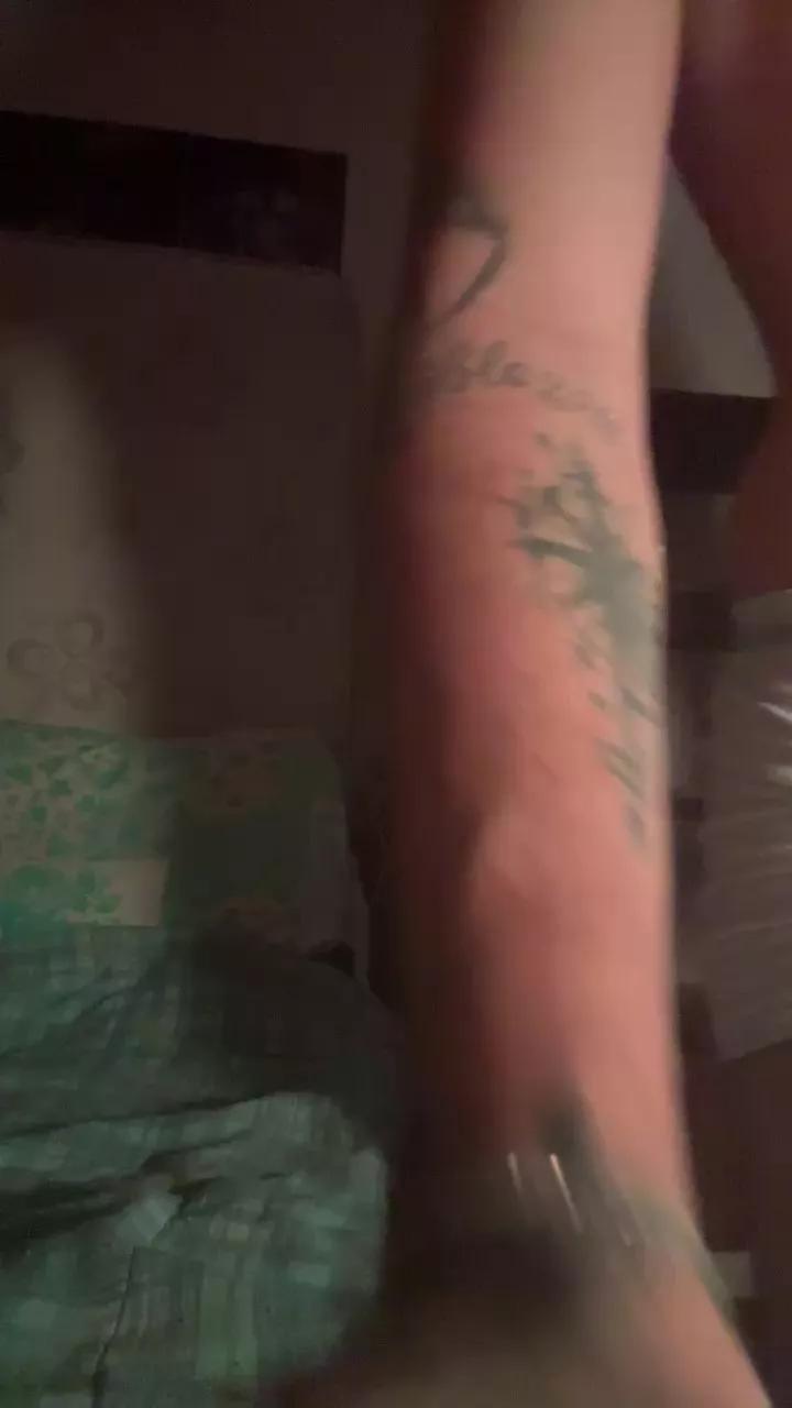 Henriquezaumm webcams show profile image 