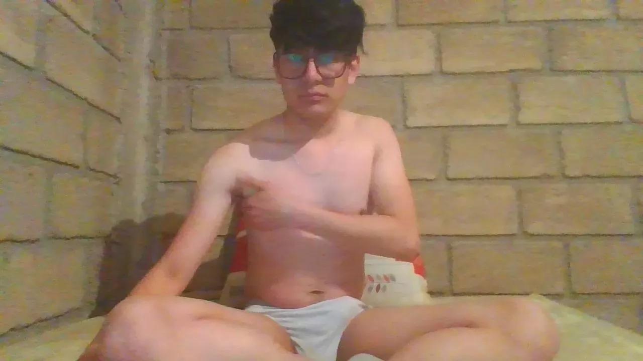 Hernan8978 webcams show profile image 