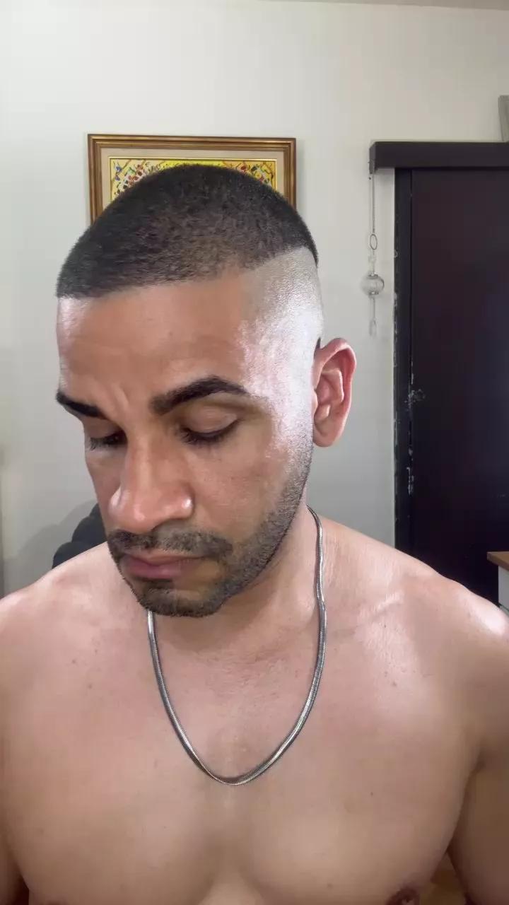 Hotttmateo from Cam4