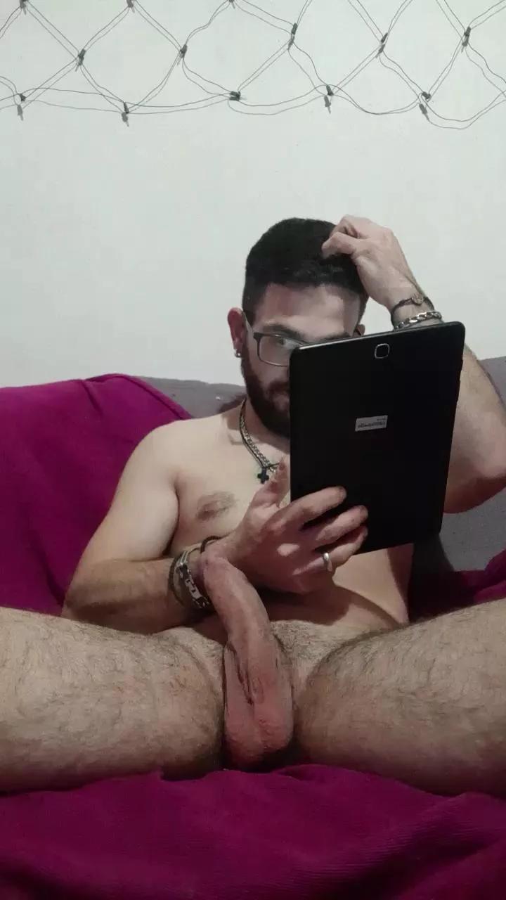 Ilovecumi webcams show profile image 