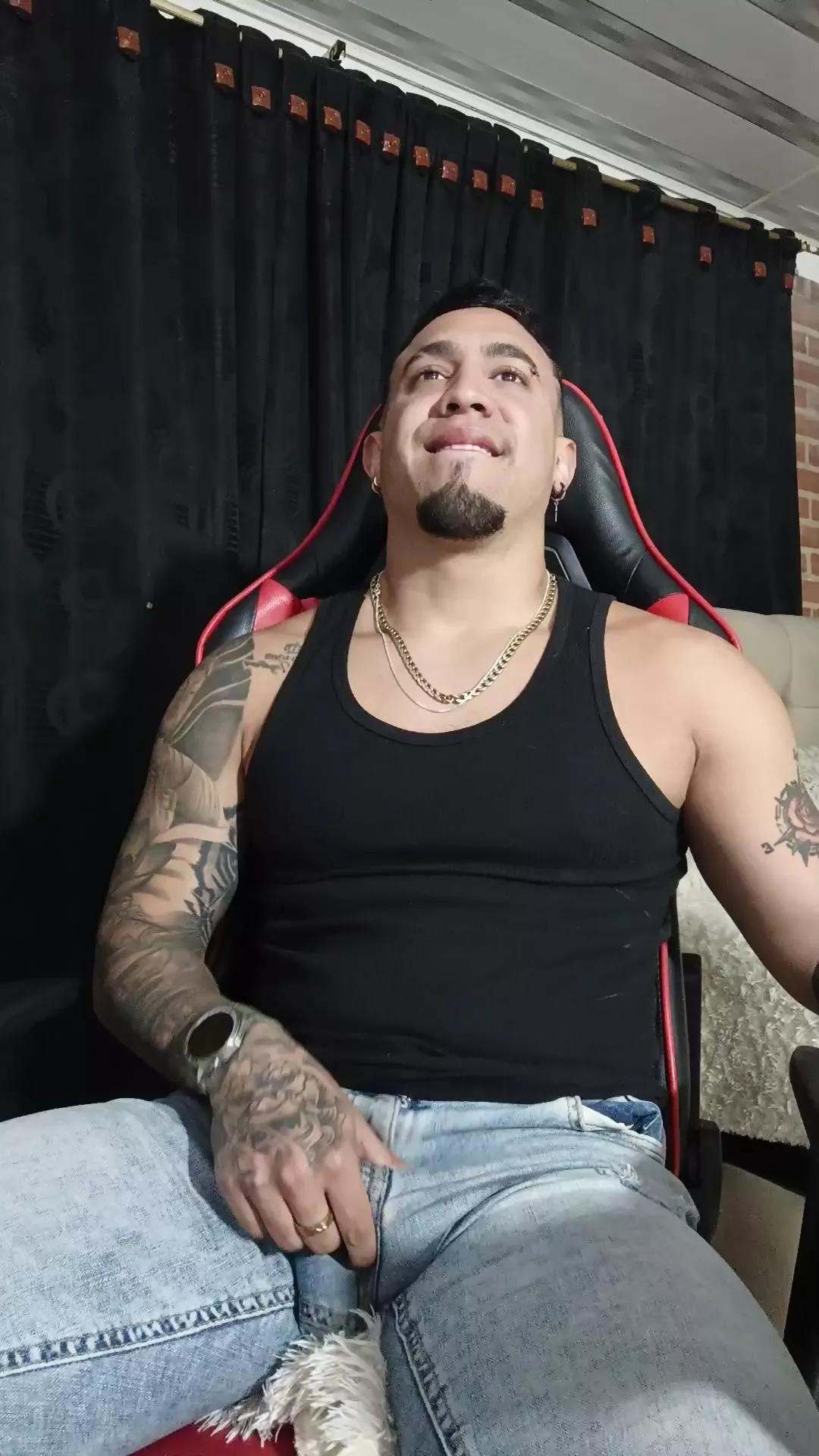 Im_massimo777 from Cam4