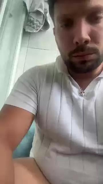 Inaspettato944 webcams show profile image 
