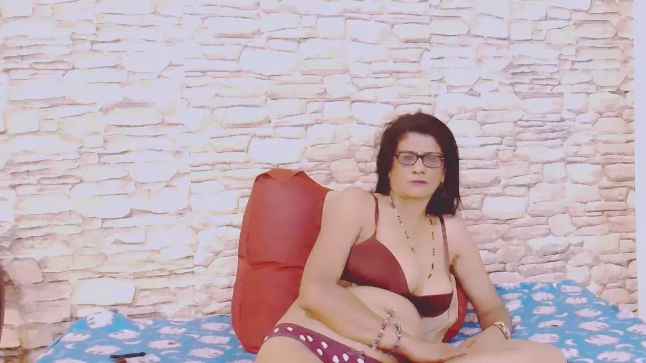 IndianAllure from Cam4