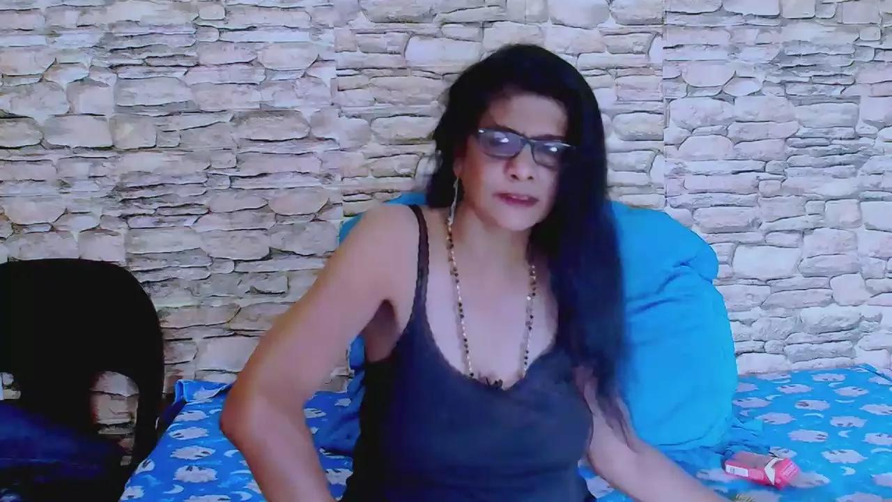 IndianAllure from Cam4