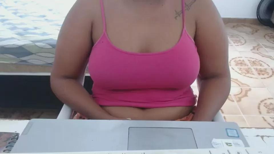 IsaSweetRJ from Cam4