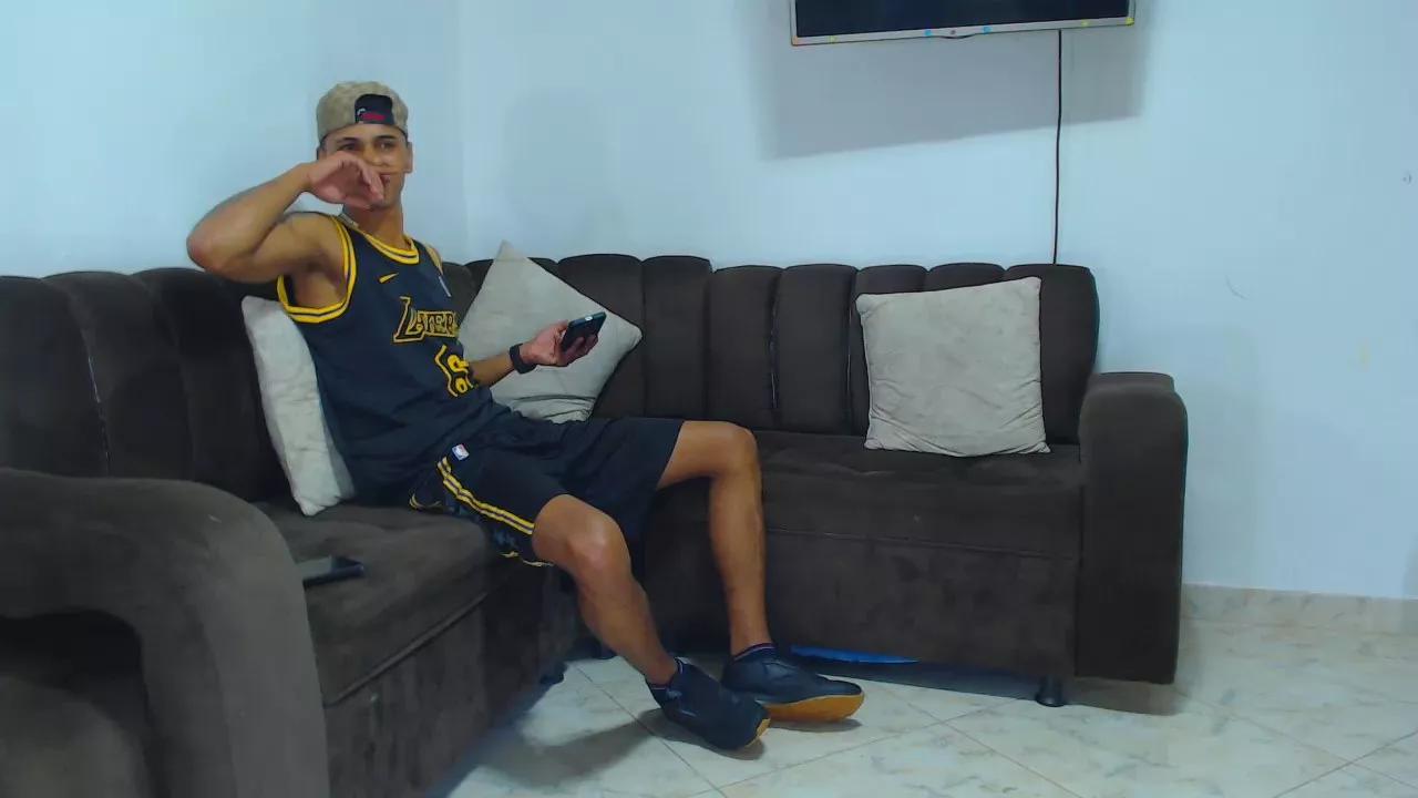 jefferson_horny from Cam4