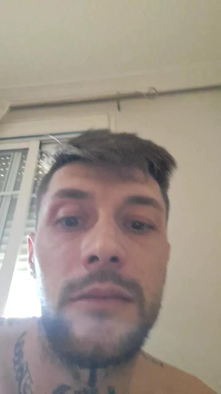 Jose6371 webcams show profile image 