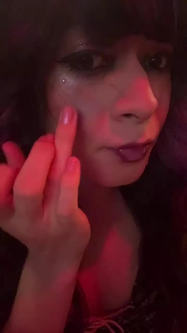 Josefalasumi webcams show profile image 