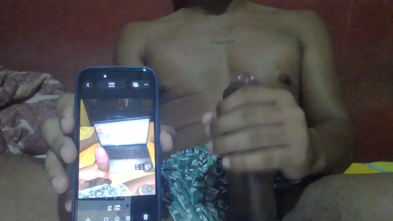 Juju8844 webcams show profile image 