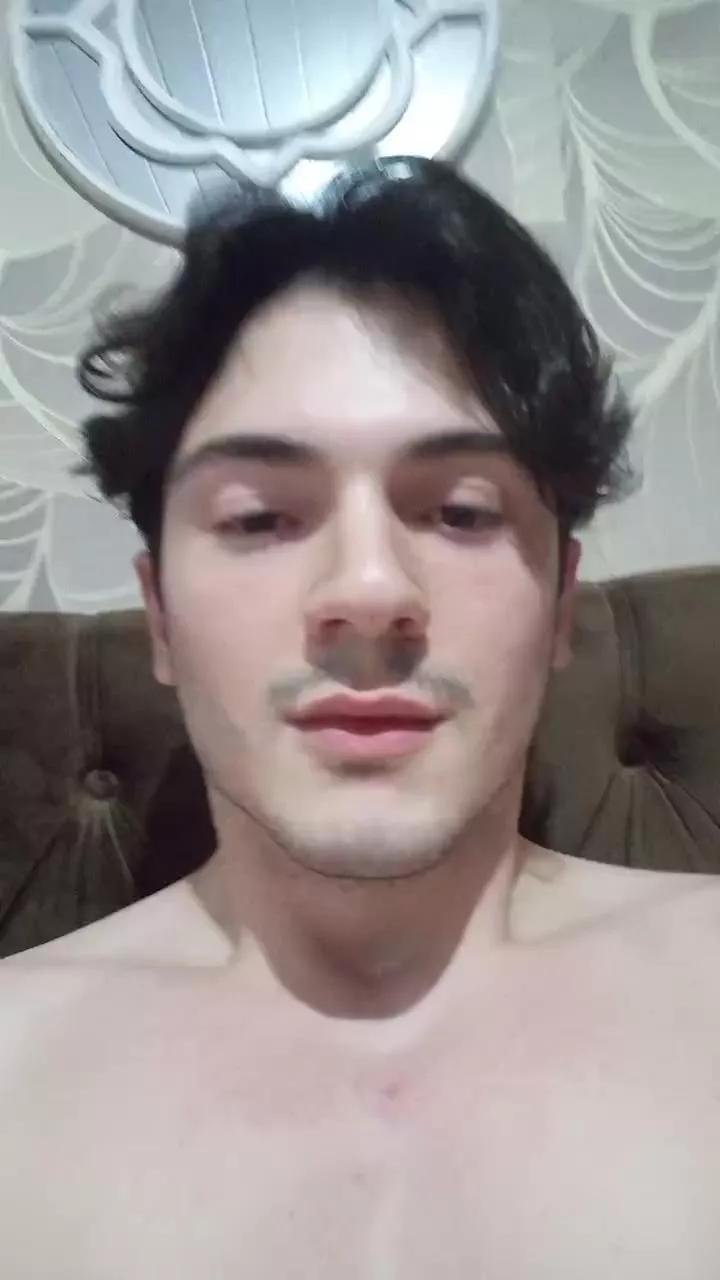 Kalebe22 webcams show profile image 