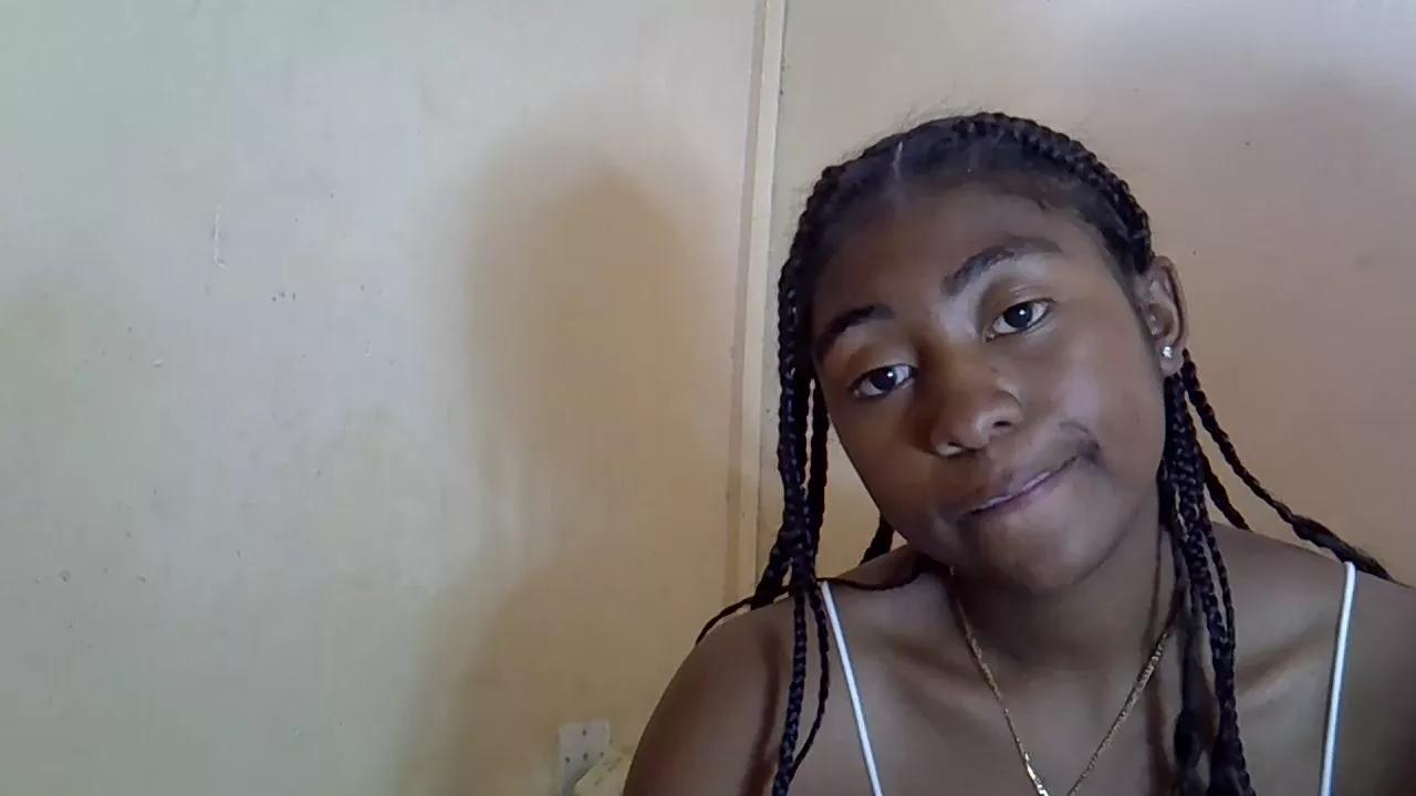 Karinah_7 on Cam4