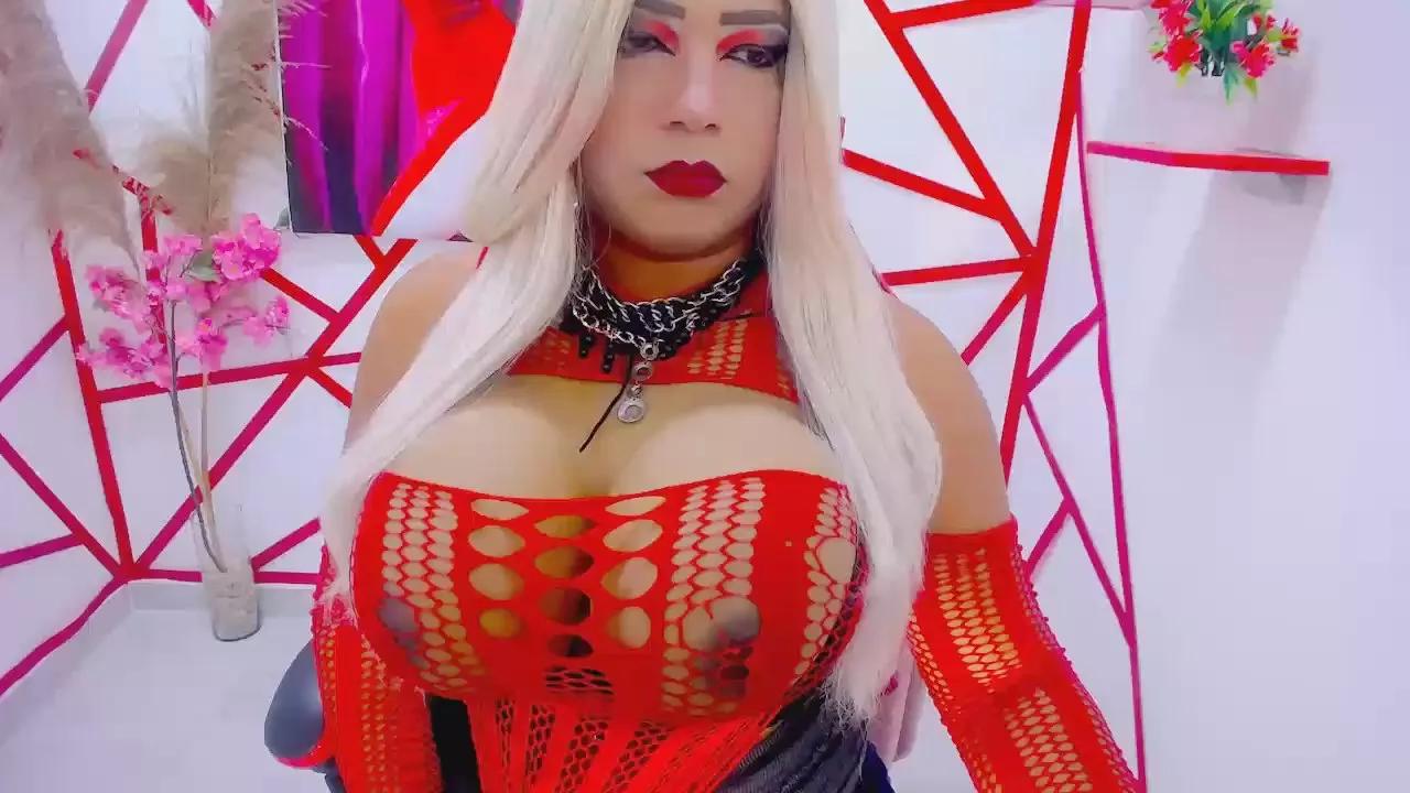 kellyhugecock from Cam4