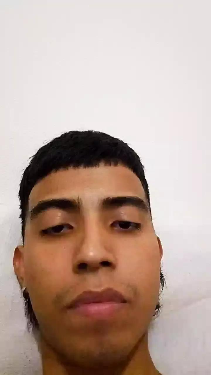 Kevinhurtado3 webcams show profile image 