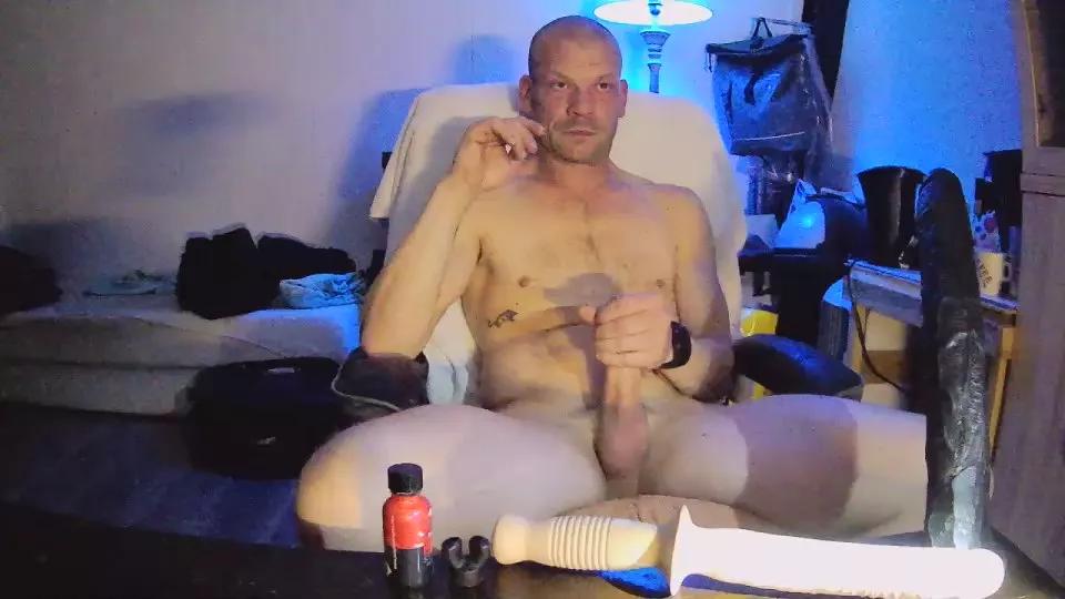 Kinky_Play from Cam4