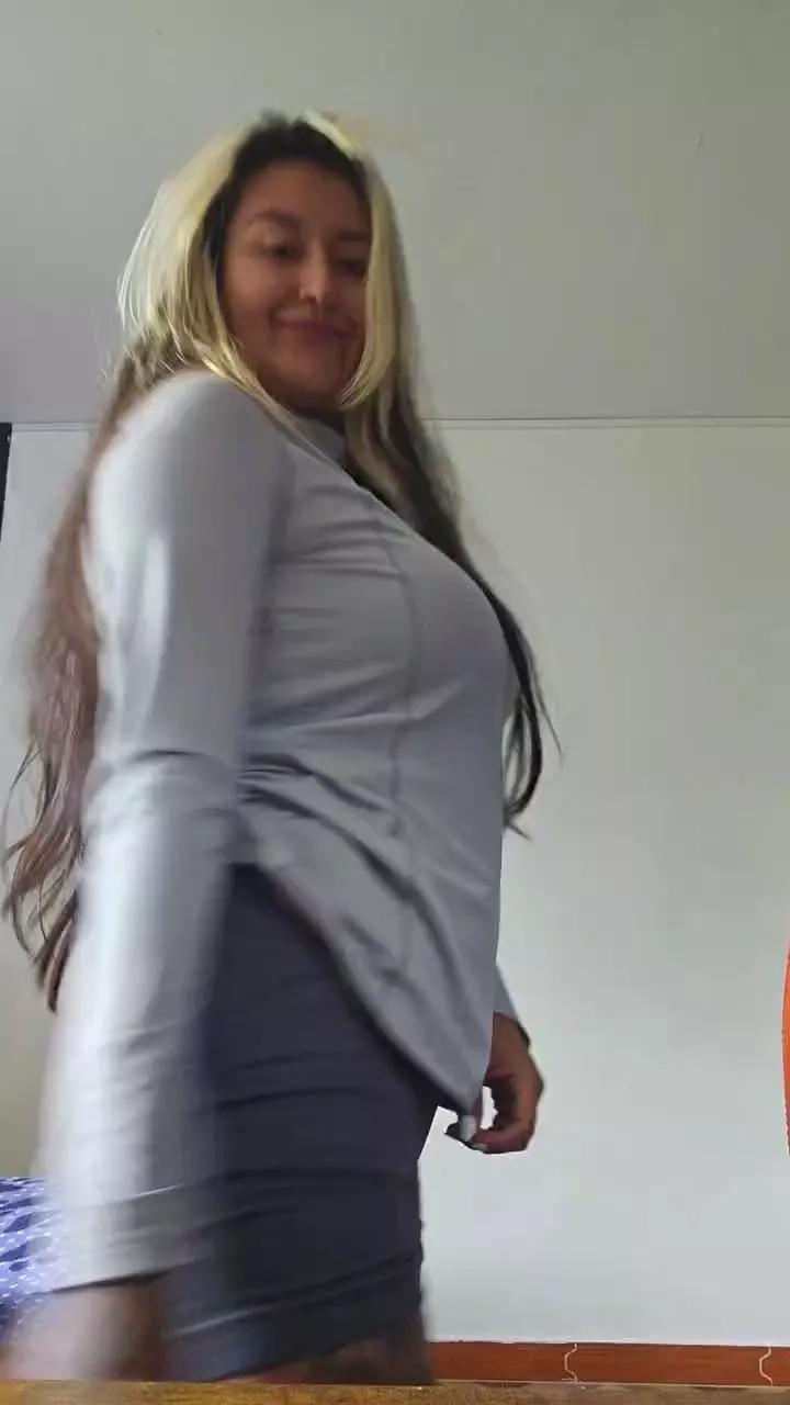 Kitty_goddess from Cam4