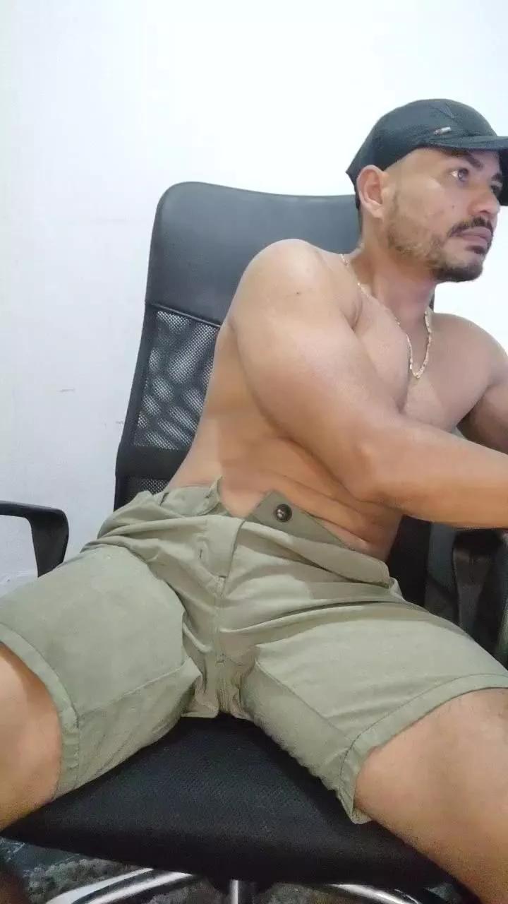 kllayton from Cam4
