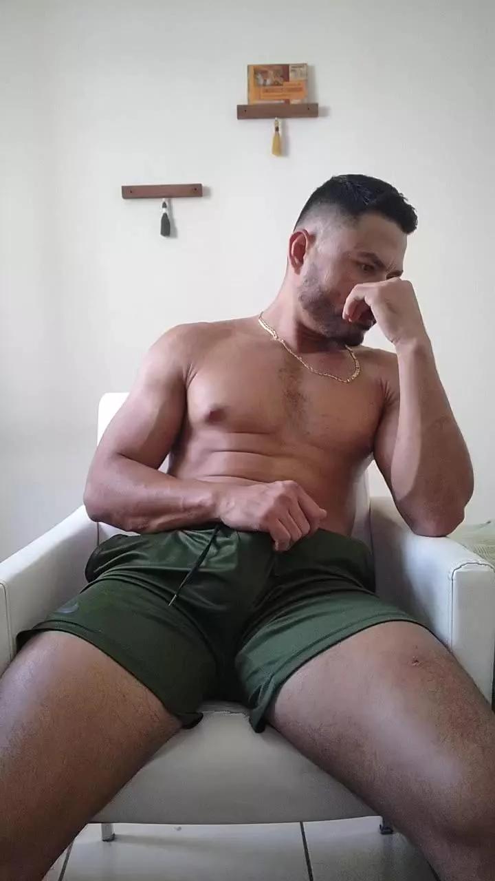 kllayton from Cam4