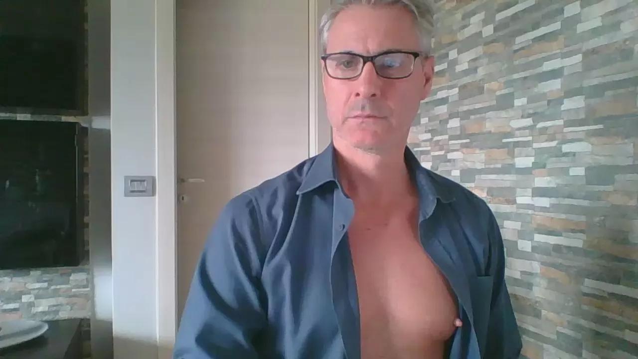 Lalas71 from Cam4