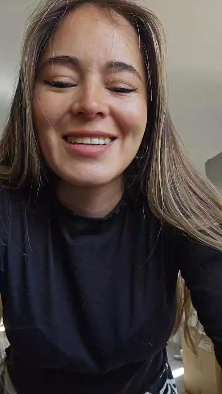 Larasosa webcams show profile image 