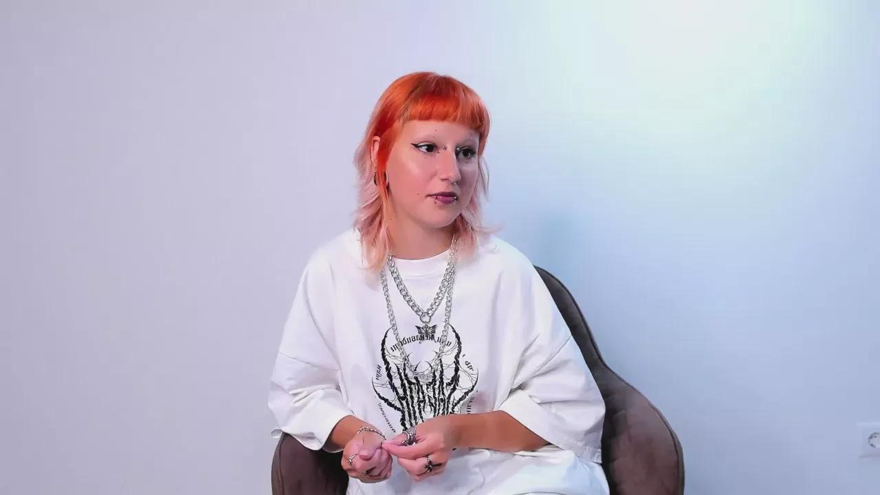 LarisaCharsky webcams show profile image 