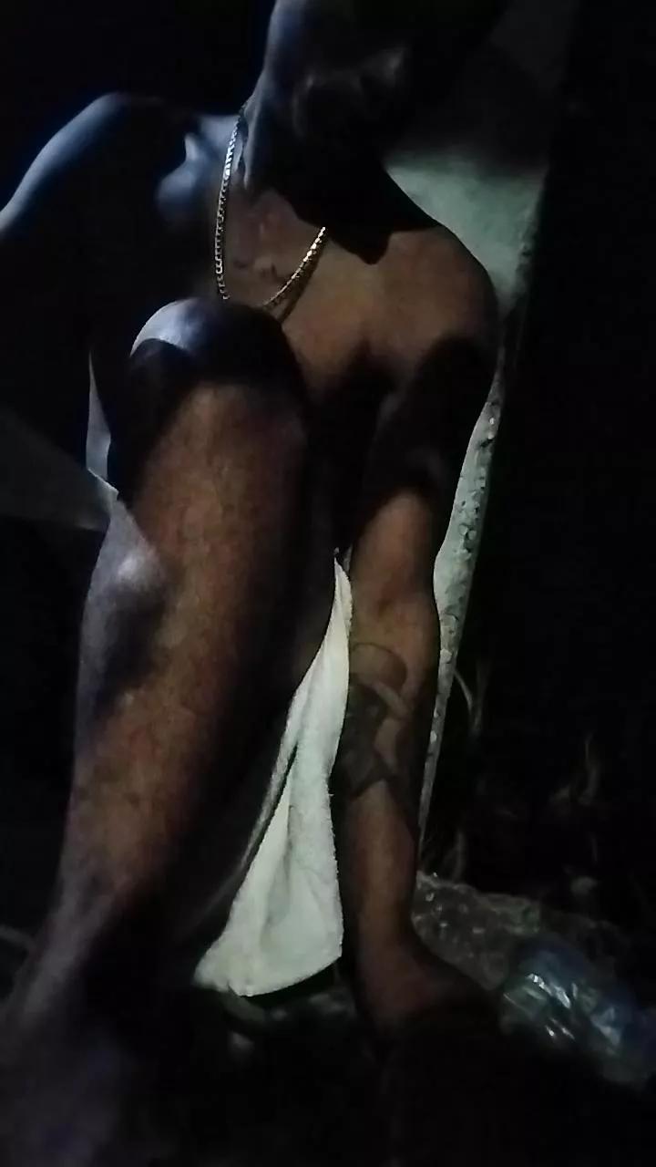 Latin_master1 webcams show profile image 