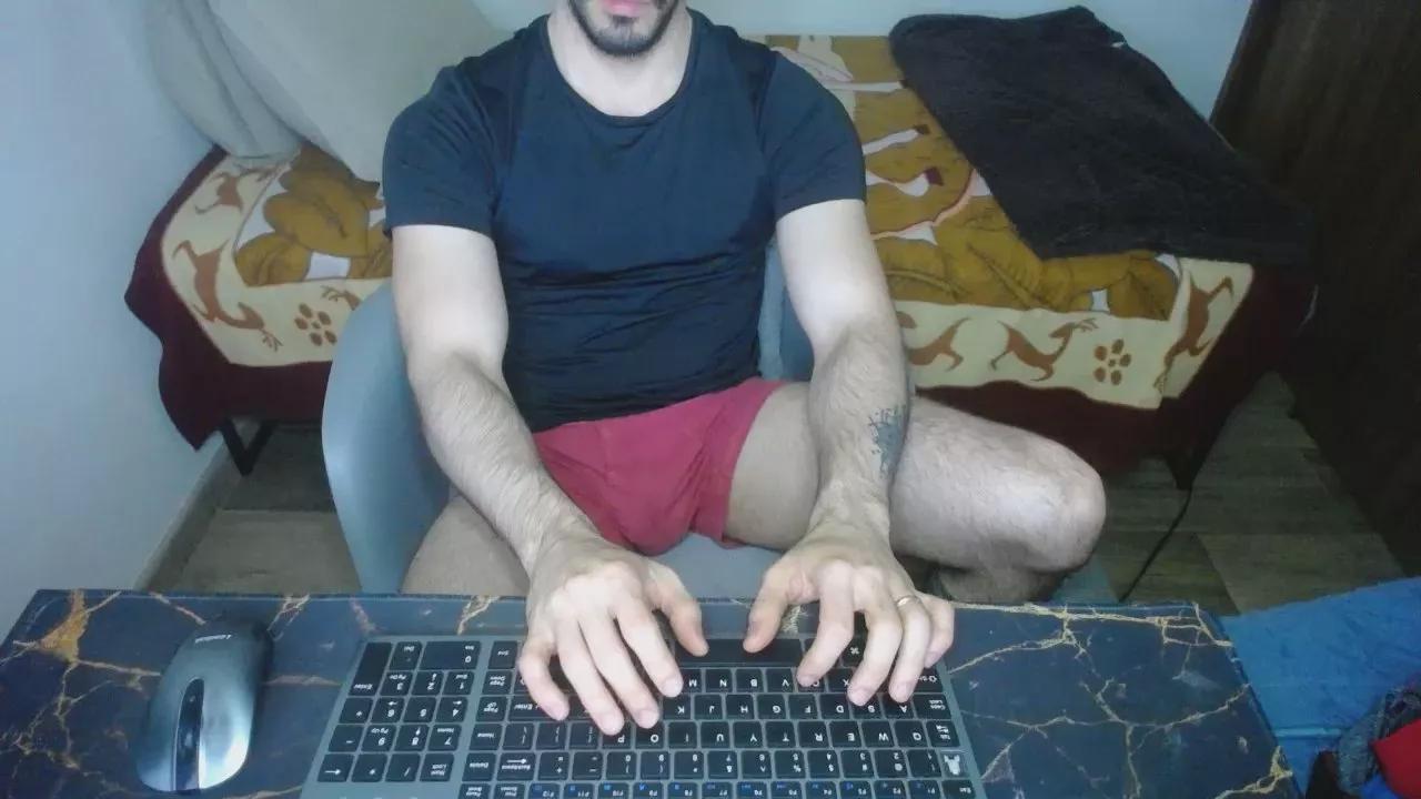 Lealboy from Cam4