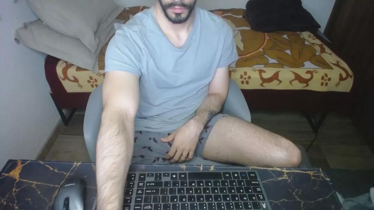 Lealboy from Cam4