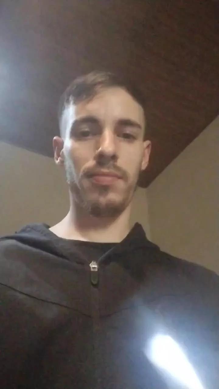 Leandrogallo webcams show profile image 