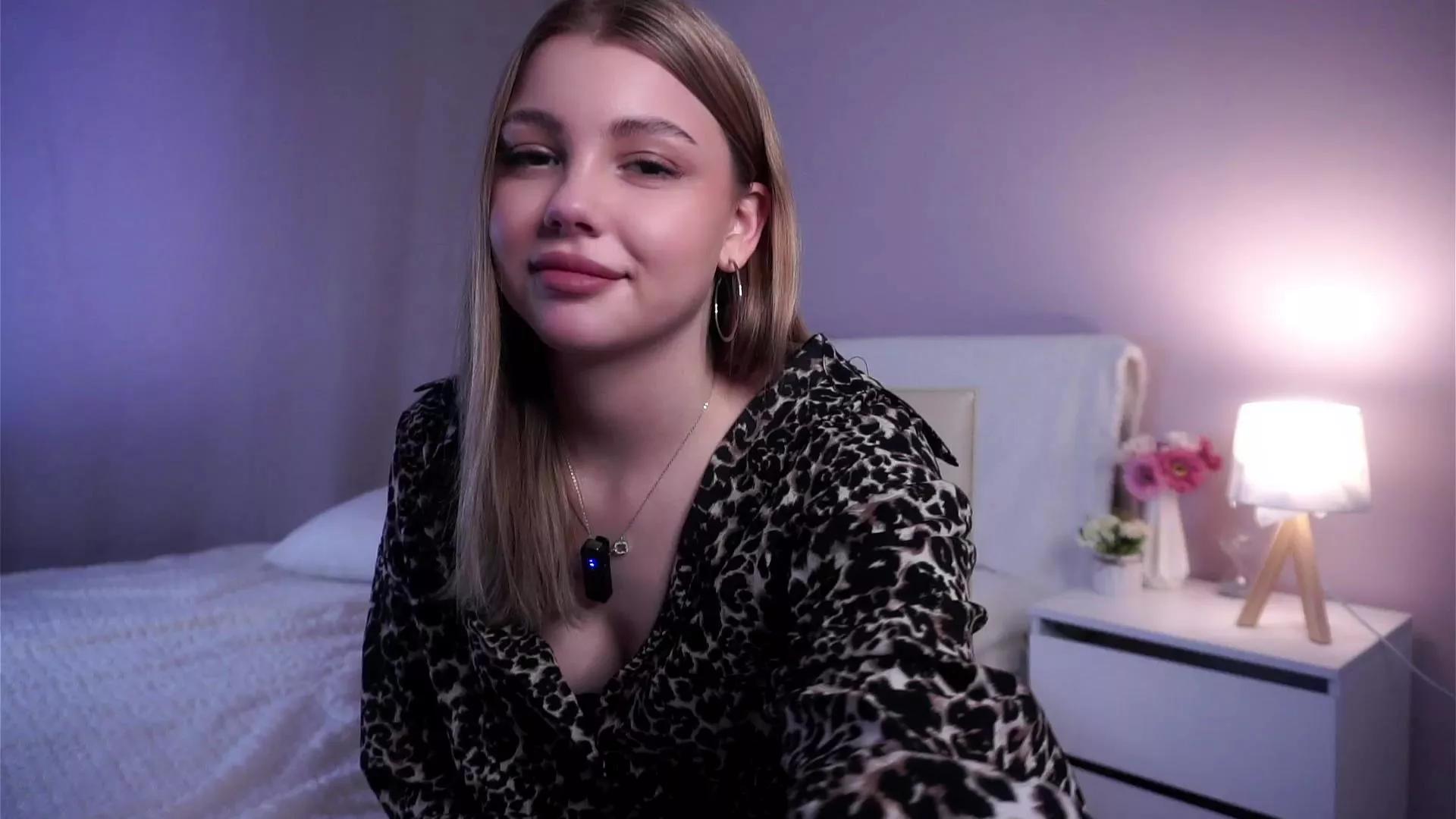LeilaBulson from Cam4