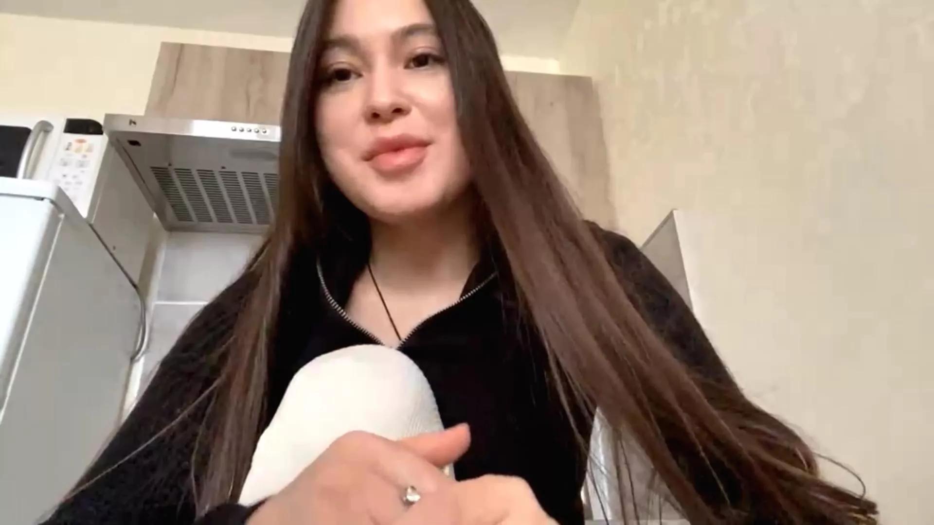 LeilaBurnard from Cam4
