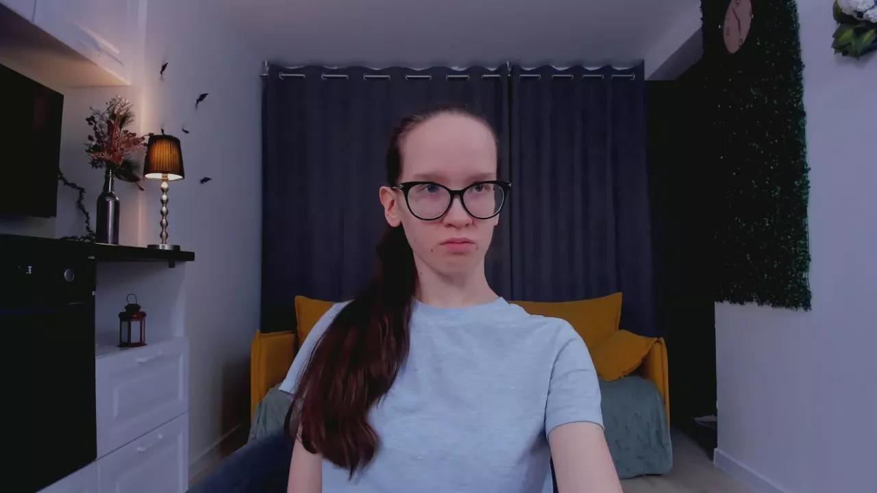 LeilaDurow from Cam4