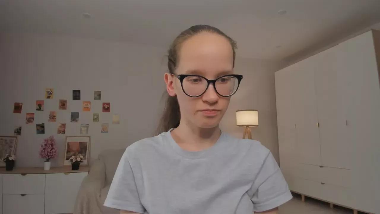 LeilaDurow from Cam4