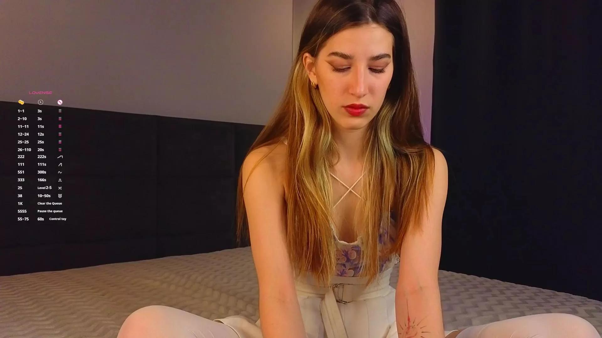 LeliaGiusti from Cam4