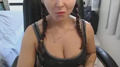 Lemyny webcams show profile image 