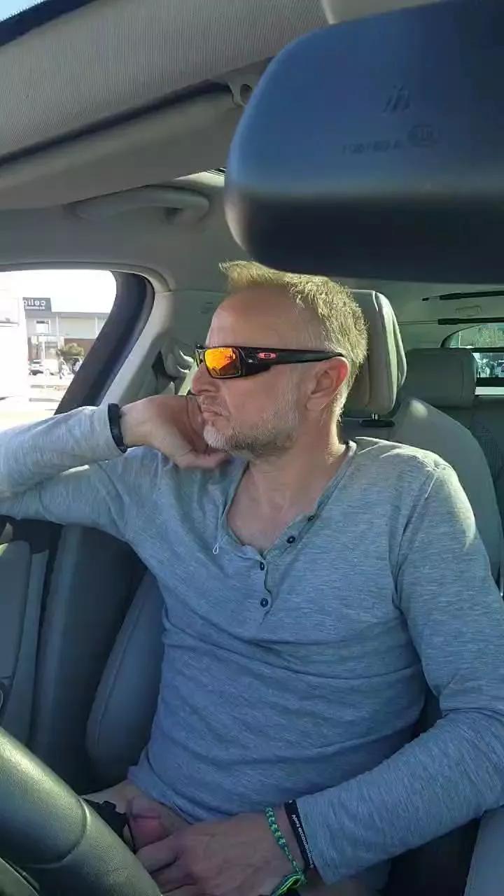 Lenny_Bhar from Cam4