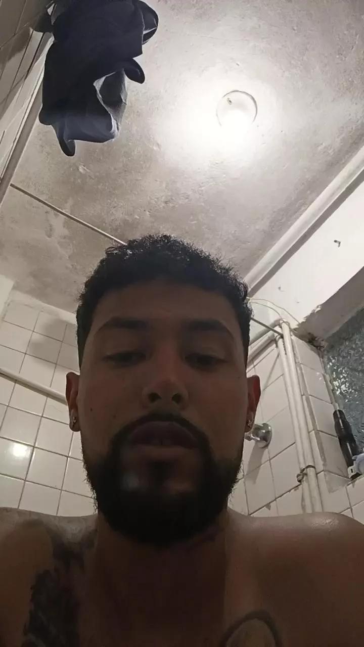 LeonBigCock24 webcams show profile image 